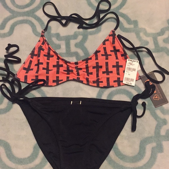 Hurley Other - Hurly bikini bottoms Lira bikini top